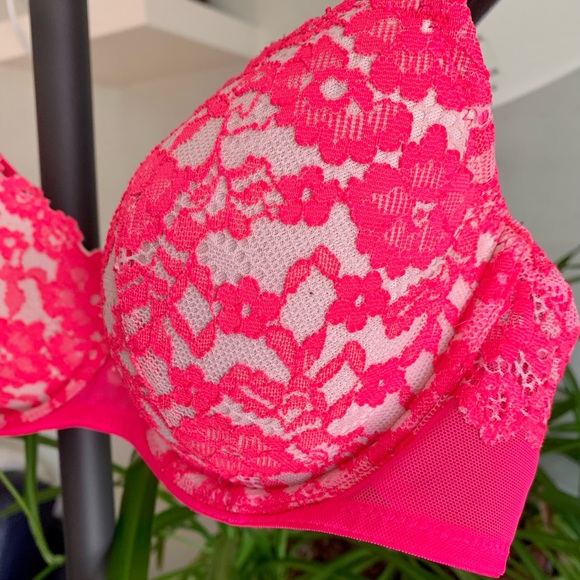 Hot pink and white lace. Xhilaration bra. 36B. - Picture 4 of 9